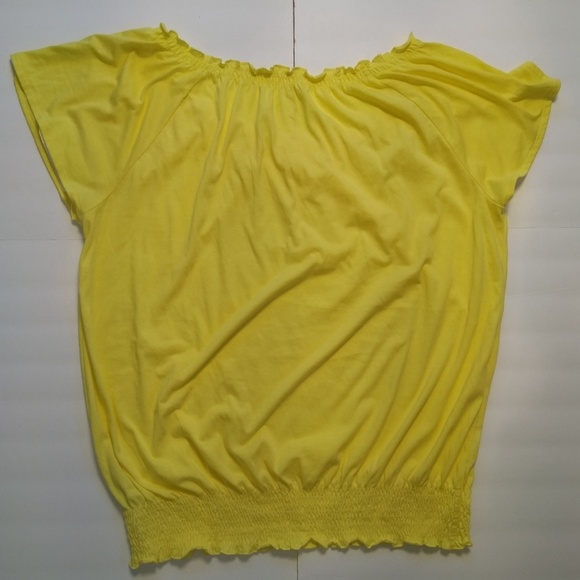 Fashion Bug Yellow Blouse. Vibrant Summer Comfy Fun - Picture 2 of 4